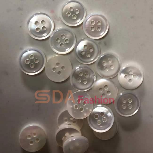 white mother of pearl buttons 20L